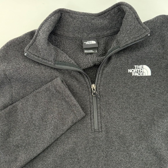NWOT The North Face Mens‎ Pullover textured Fleece Quarter Zip Gray Small